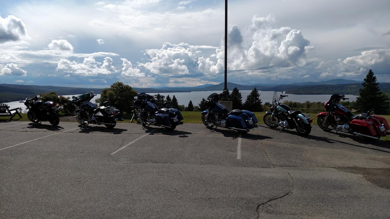 Rangeley Saddleback Inn Bagian luar foto