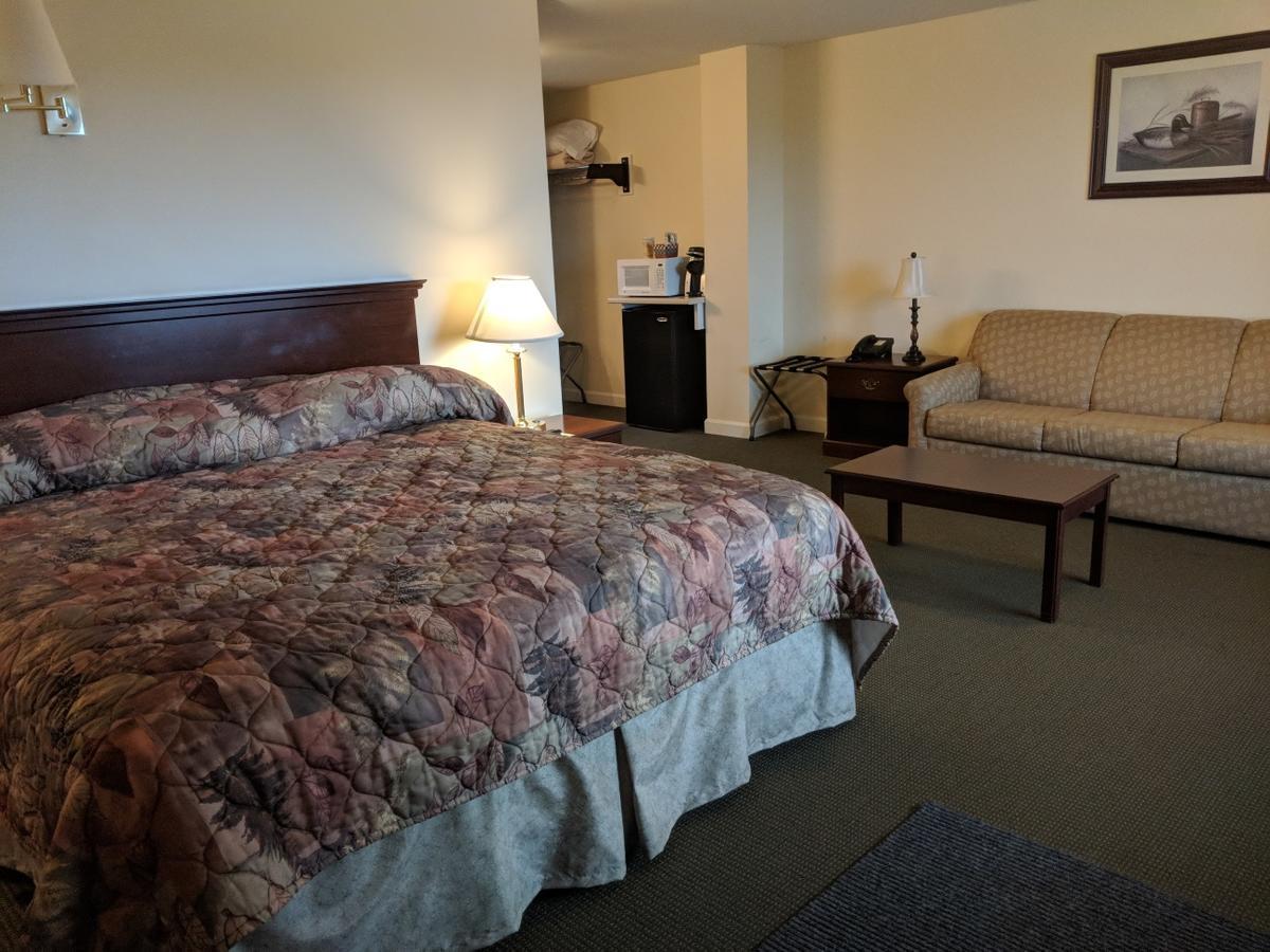 Rangeley Saddleback Inn Bagian luar foto